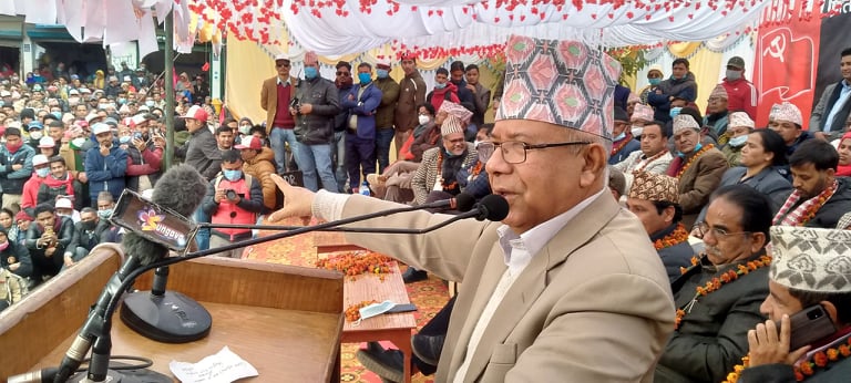 सुर्खेतबाट माधव नेपालको प्रश्न : केपी ओली कहिलेदेखि एमाले भए ?